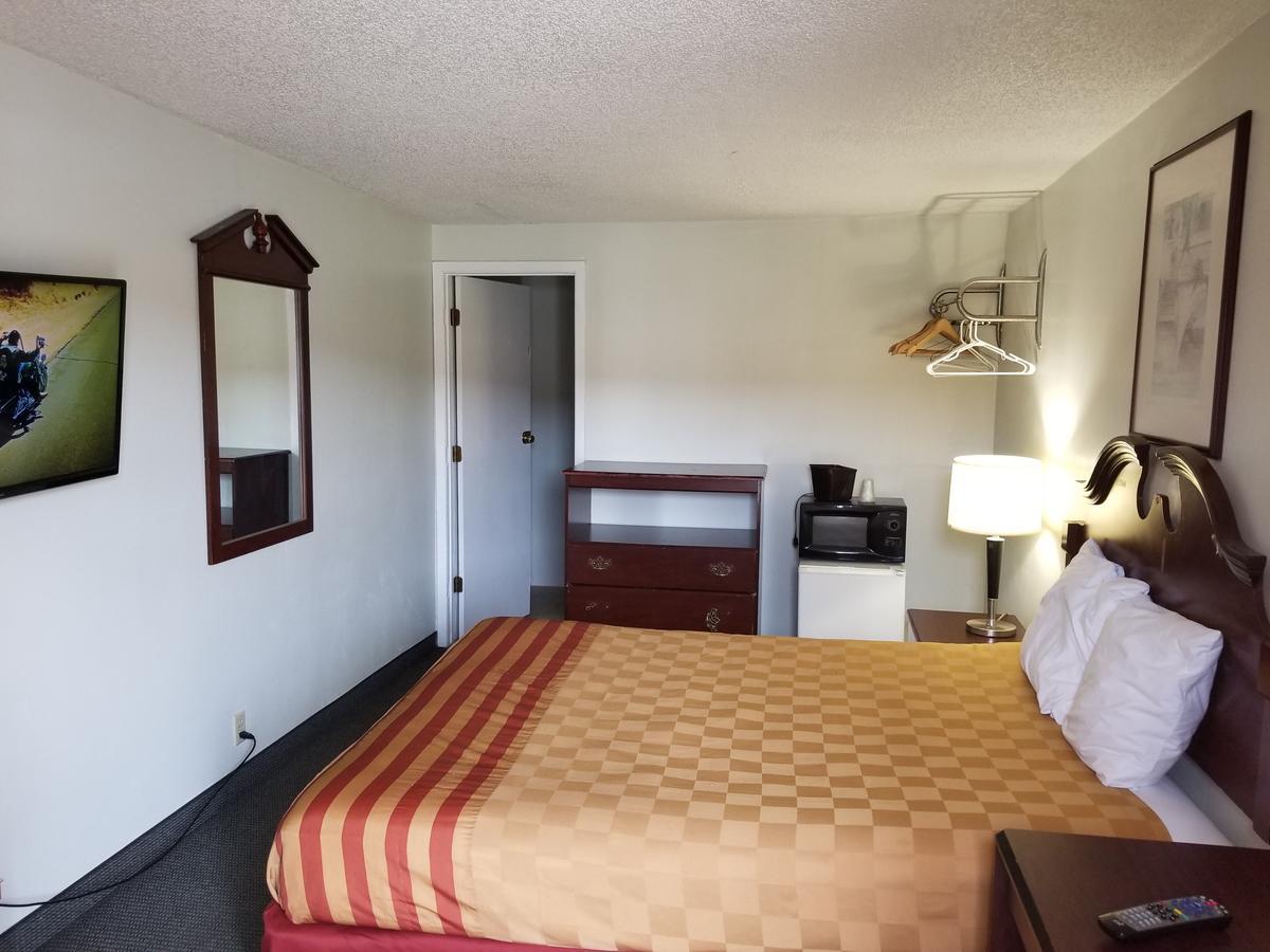 Budget Inn And Suites 애겐 외부 사진