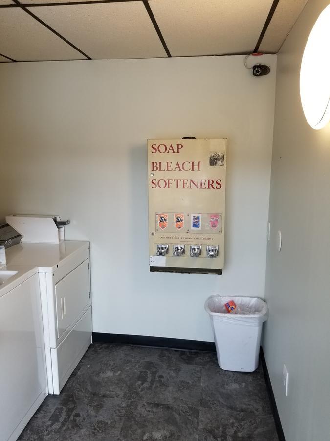 Budget Inn And Suites 애겐 외부 사진