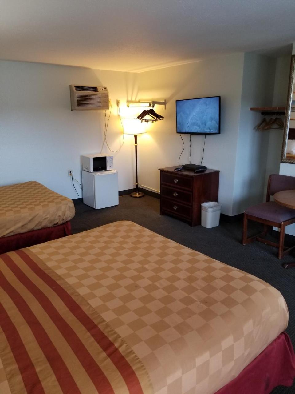 Budget Inn And Suites 애겐 외부 사진